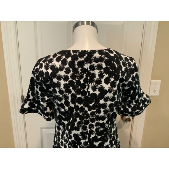 Trina Turk Black & White Paint Brush Patterned Short Sleeve Dress, Size 6 (US) - Picture 6 of 7